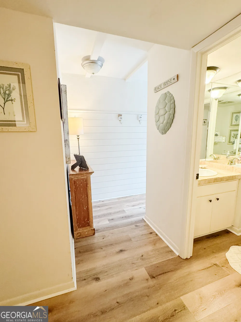 218 Olive Way St. Simons, GA 31522