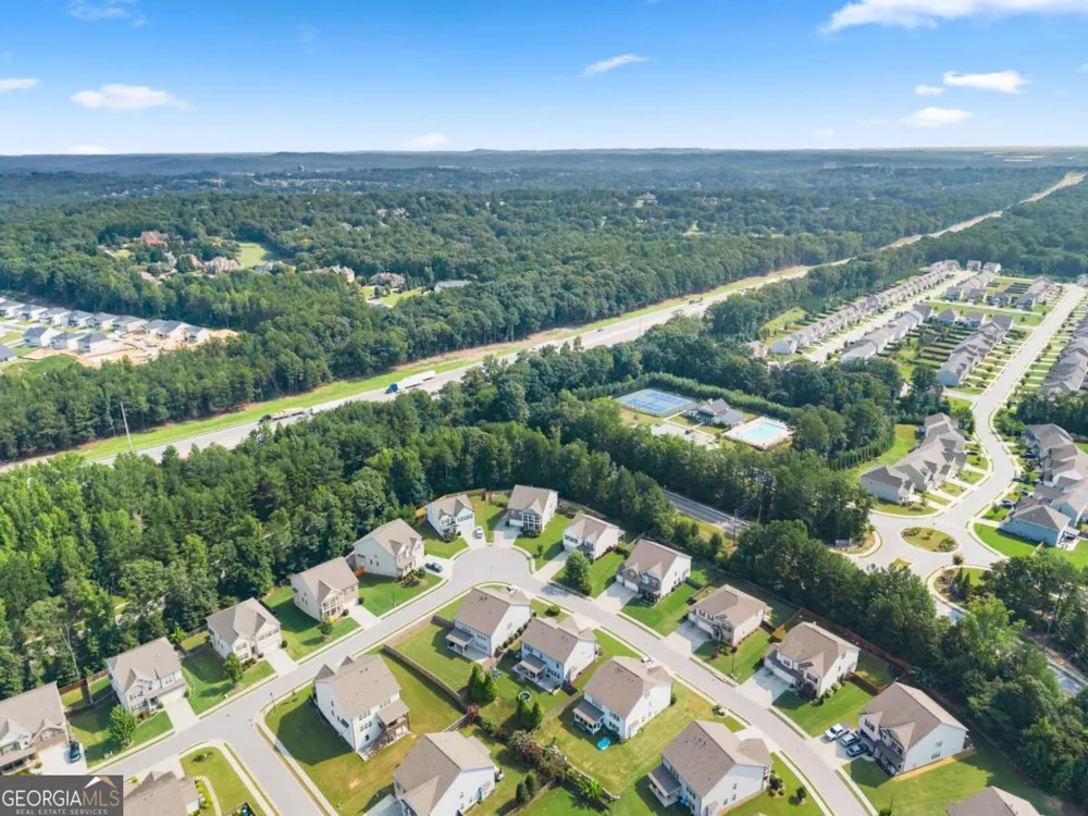 2064 Woodmarsh CIR Auburn, GA 30011