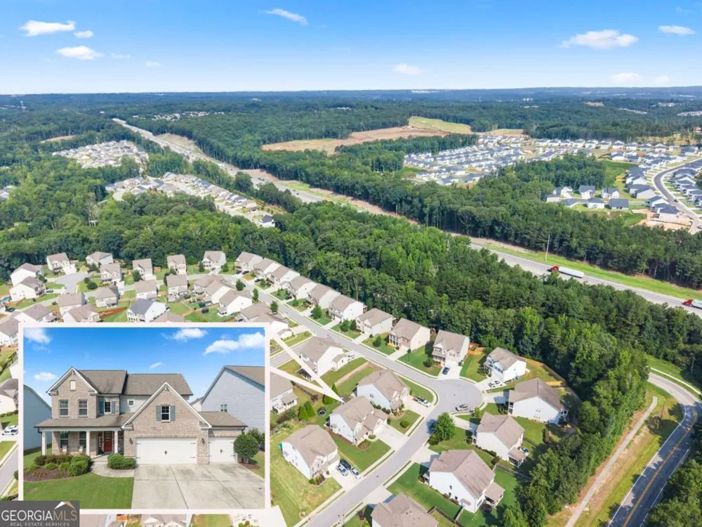 2064 Woodmarsh CIR Auburn, GA 30011