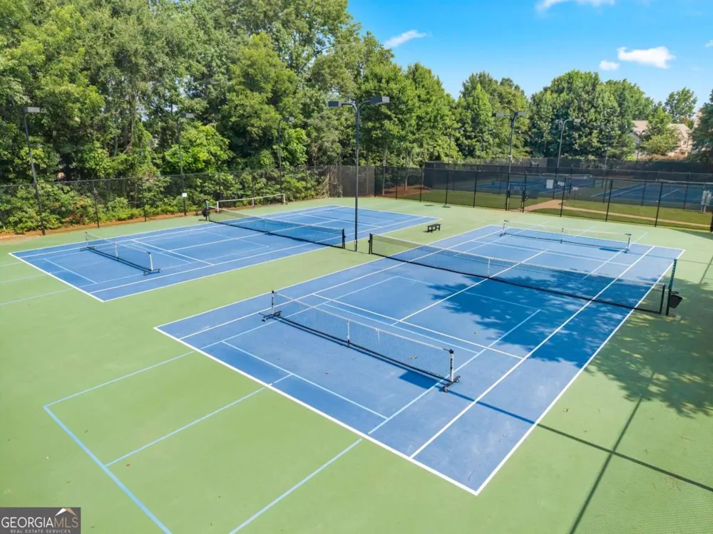 2064 Woodmarsh CIR Auburn, GA 30011