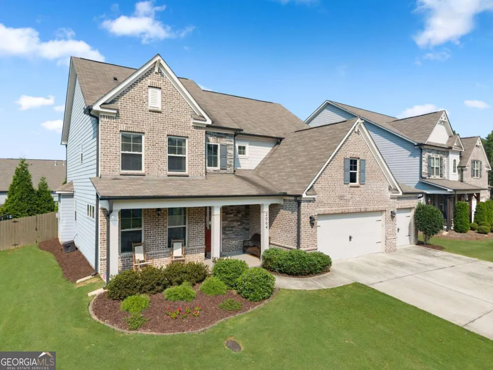 2064 Woodmarsh CIR Auburn, GA 30011