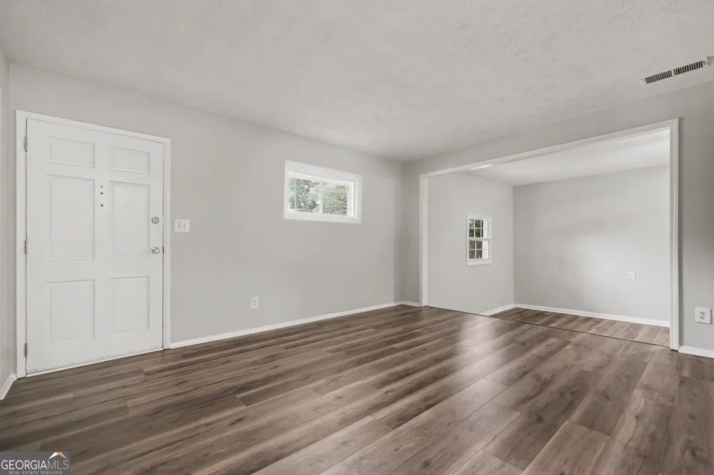 1315 Pineglen DR Riverdale, GA 30296