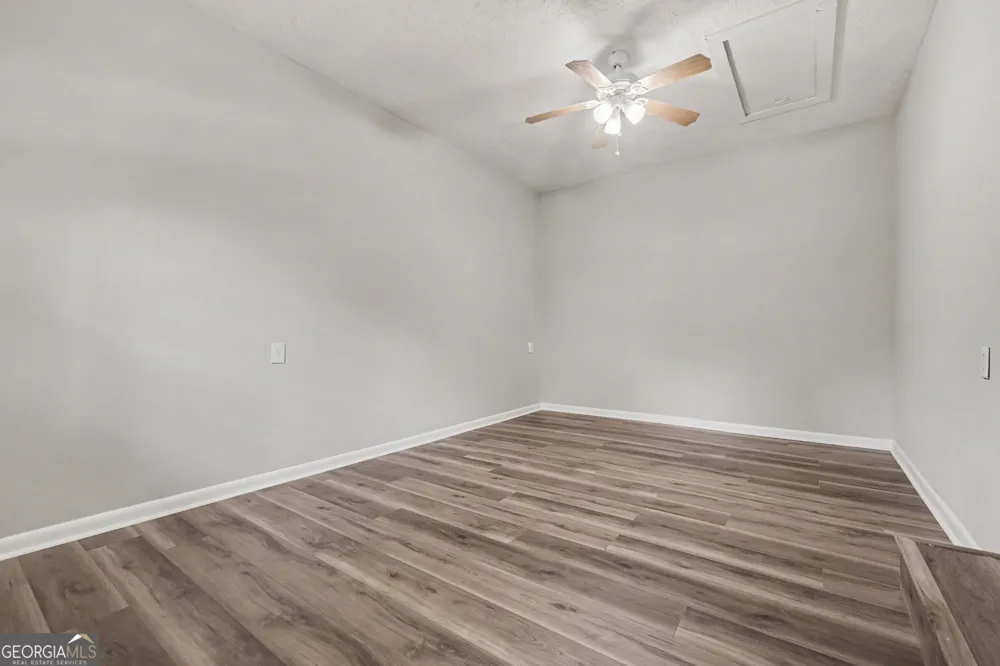 1315 Pineglen DR Riverdale, GA 30296