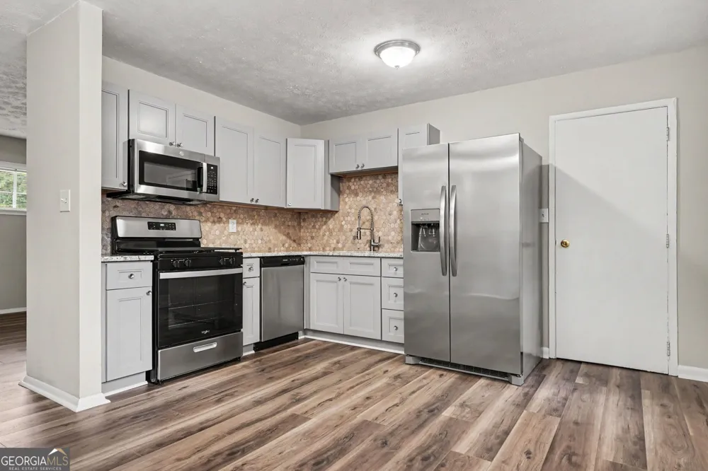 1315 Pineglen DR Riverdale, GA 30296
