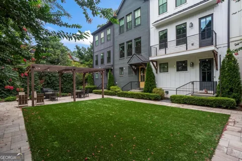 119 Chestnut CIR
