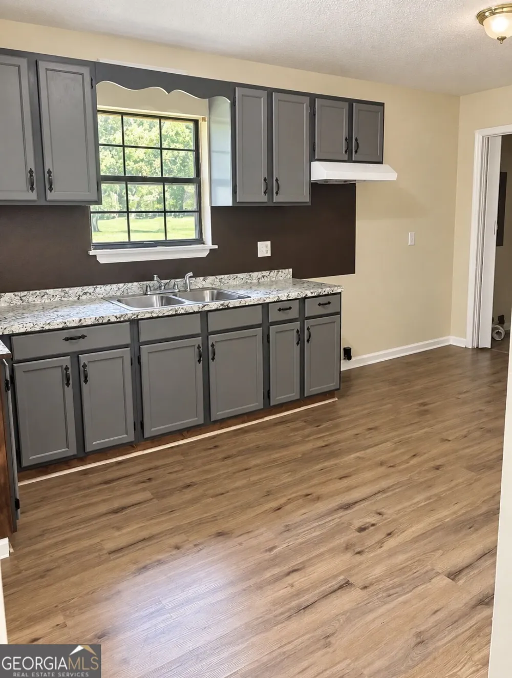 187 Upson ST NE Pelham, GA 31779