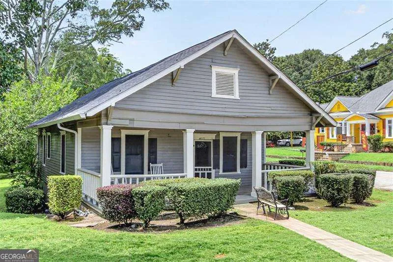 1070 Forrest AVE Stone Mountain, GA 30083
