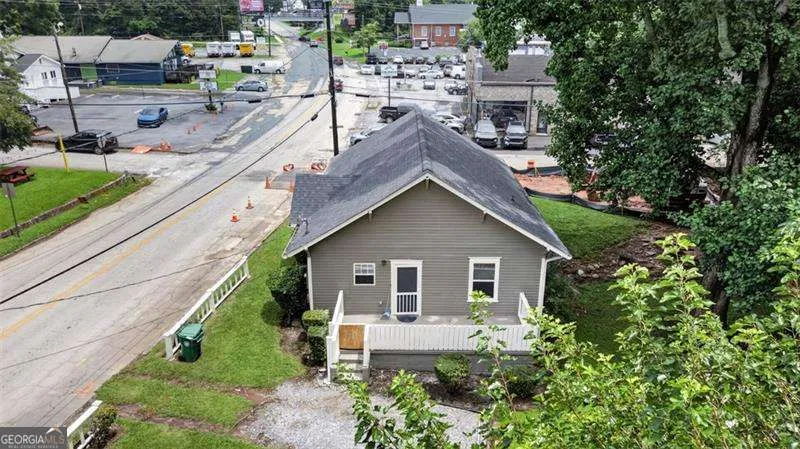 1070 Forrest AVE Stone Mountain, GA 30083