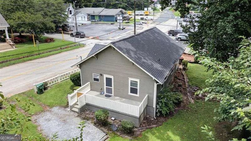 1070 Forrest AVE Stone Mountain, GA 30083