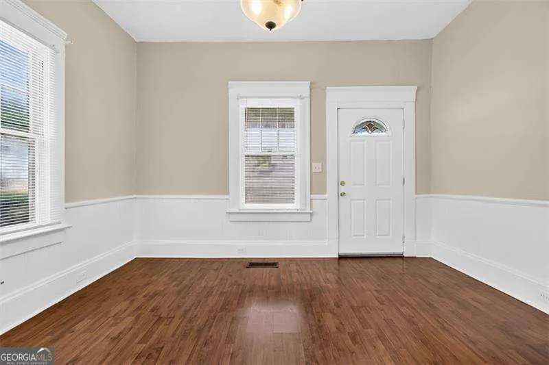 1070 Forrest AVE Stone Mountain, GA 30083