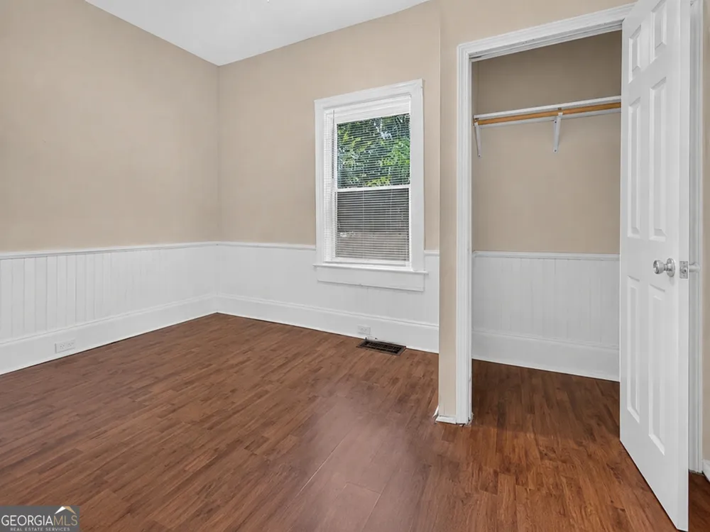 1070 Forrest AVE Stone Mountain, GA 30083