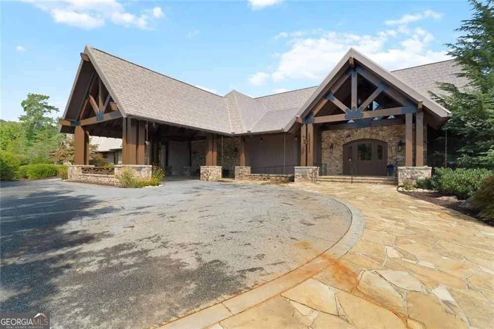 927 Wildcat DR Big Canoe, GA 30143