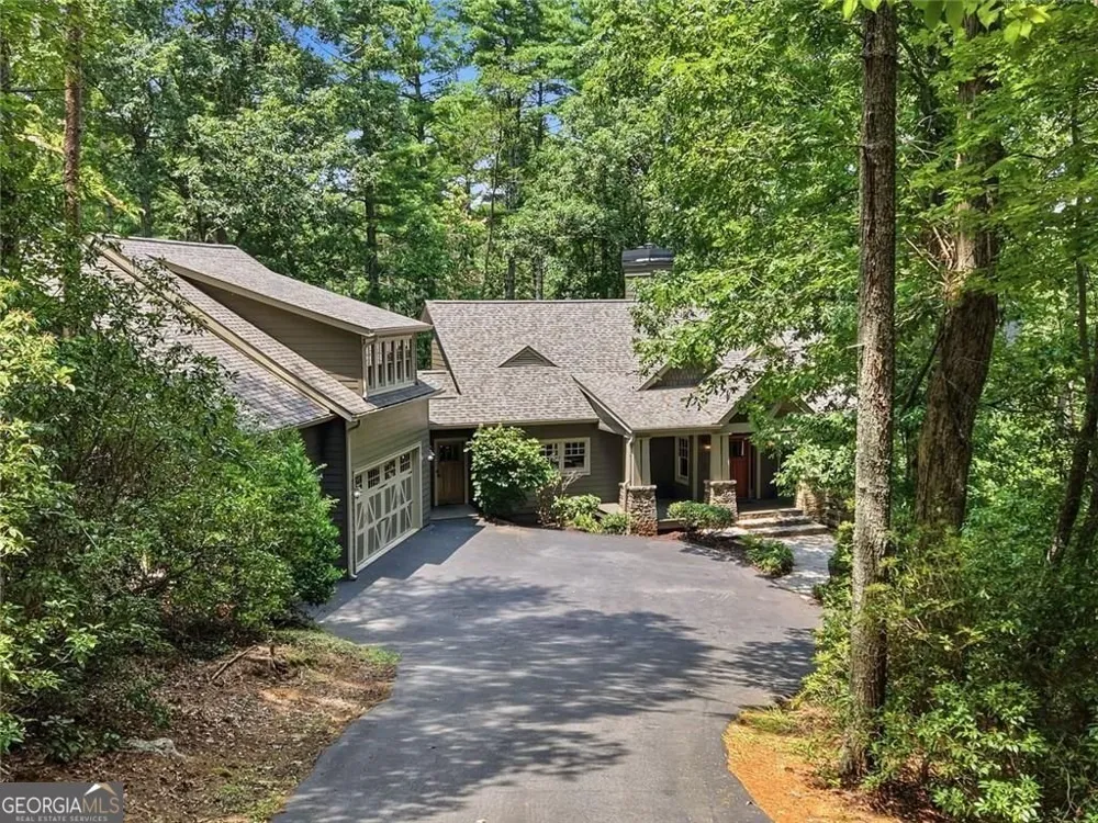 927 Wildcat DR Big Canoe, GA 30143