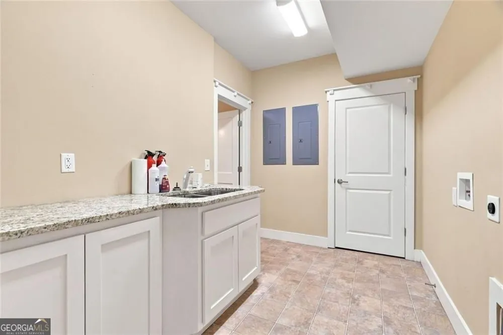 927 Wildcat DR Big Canoe, GA 30143