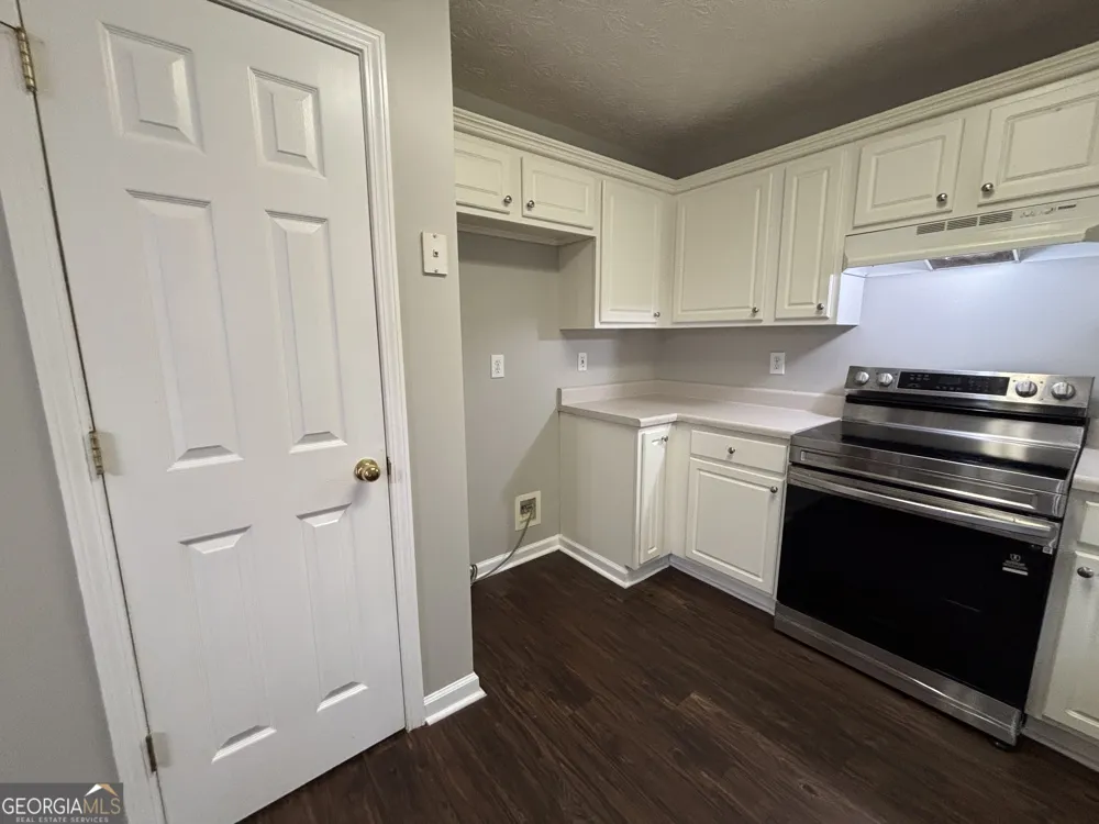 43 Canterbury DR Grantville, GA 30220