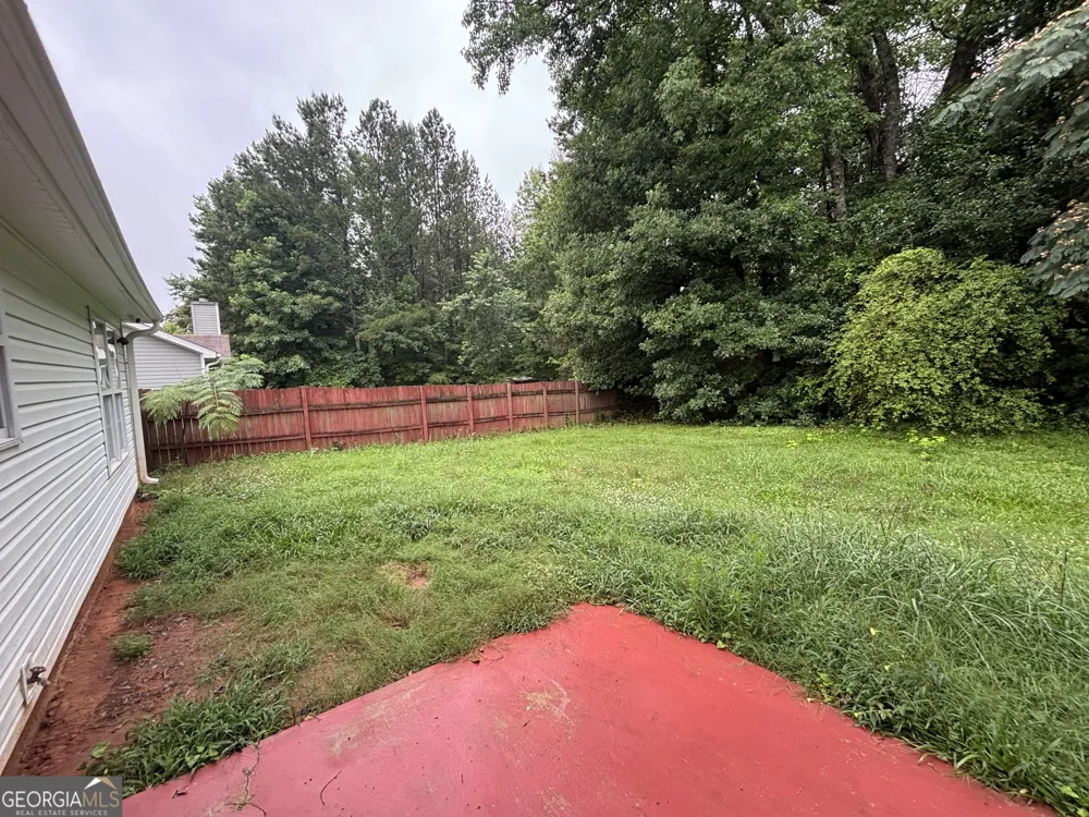 43 Canterbury DR Grantville, GA 30220