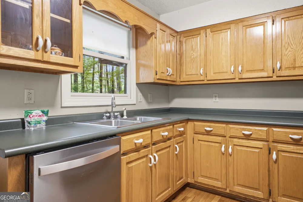 242 Pine Pitch RD Cedartown, GA 30125