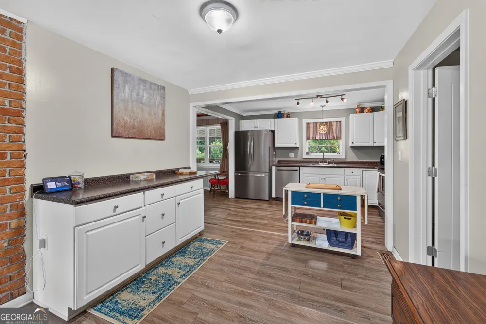 1804 Danora DR Waycross, GA 31501