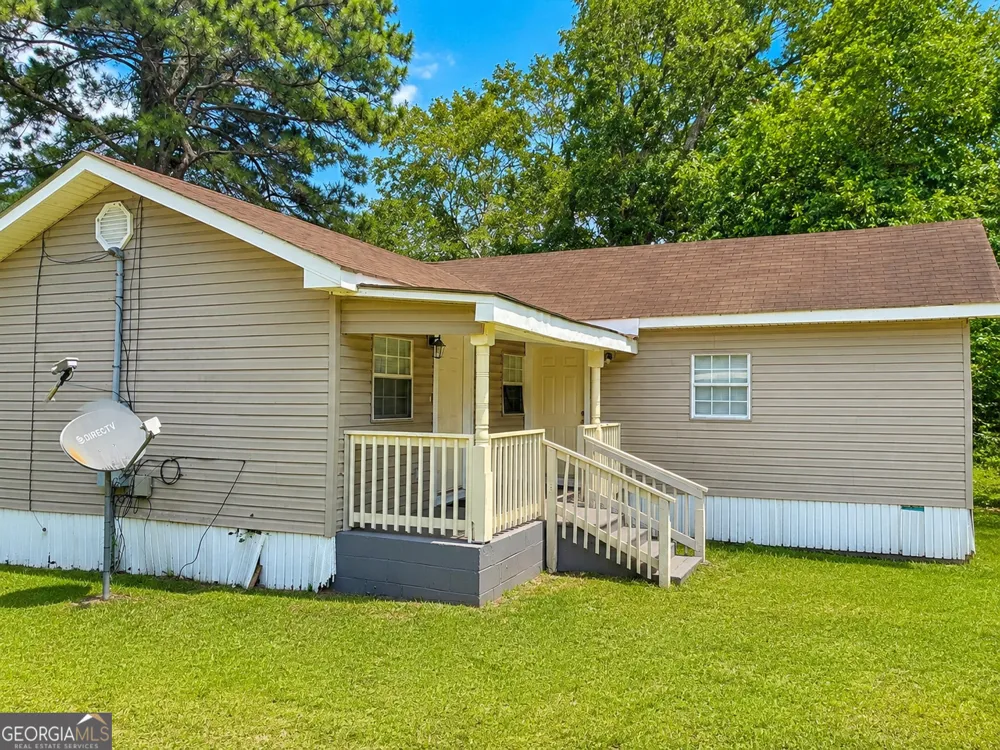 316B E Rr ST Pelham, GA 31779