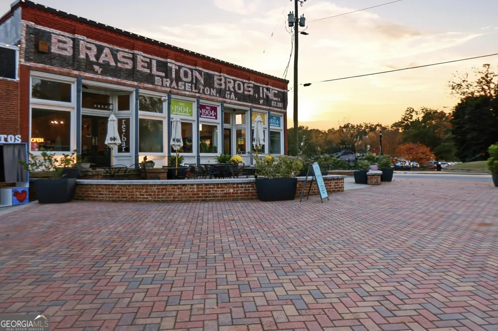 43 Peony ST Braselton, GA 30517
