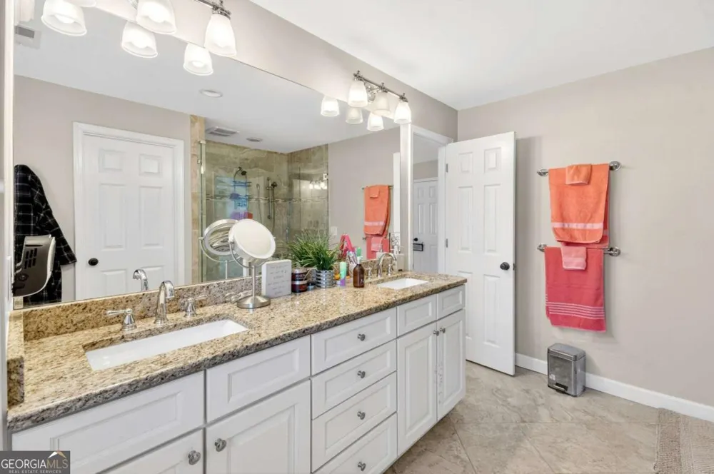 4870 Forestglade CT Smoke Rise, GA 30087
