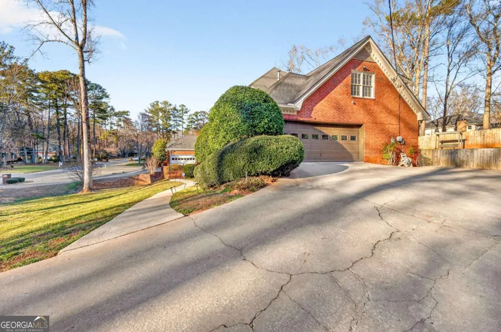 4870 Forestglade CT Smoke Rise, GA 30087