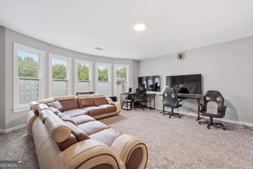 1299 Woodtrace LN Auburn, GA 30011