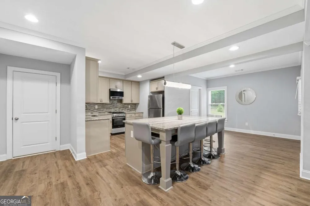 1299 Woodtrace LN Auburn, GA 30011