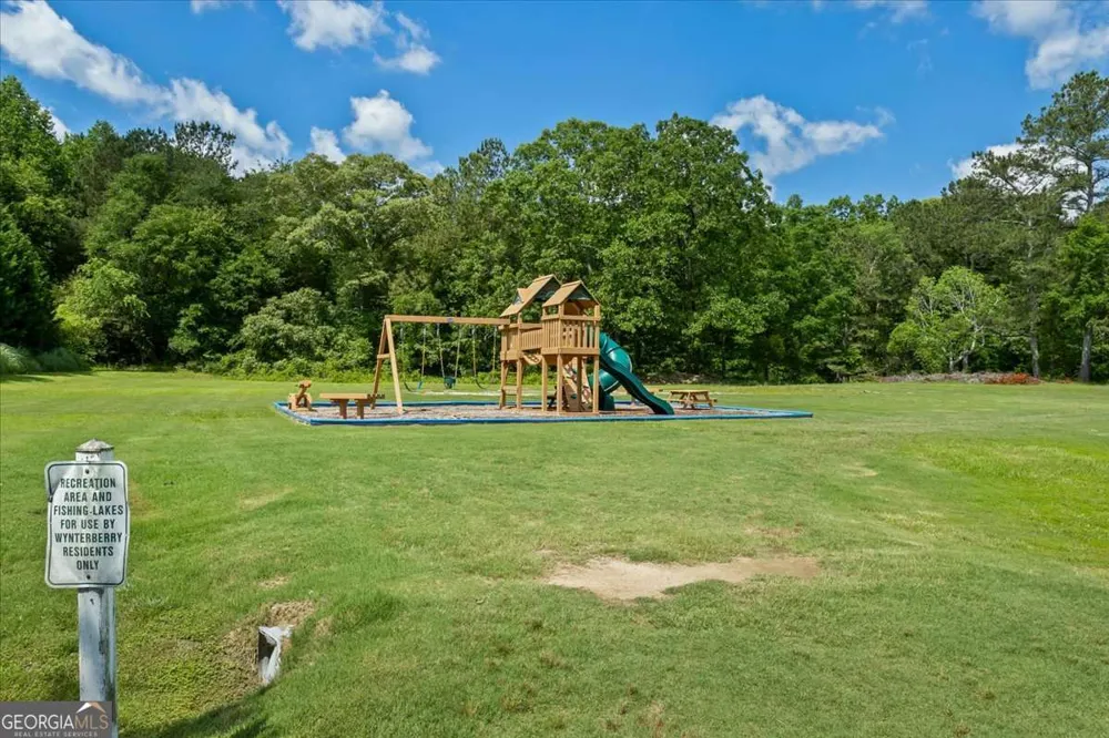 2615 Snowcrest PL Bethlehem, GA 30620