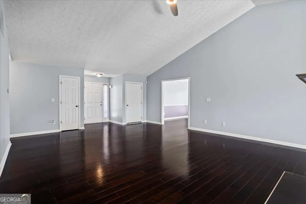 2615 Snowcrest PL Bethlehem, GA 30620