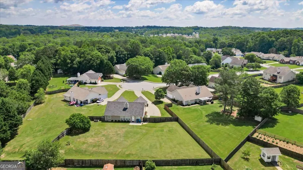 2615 Snowcrest PL Bethlehem, GA 30620
