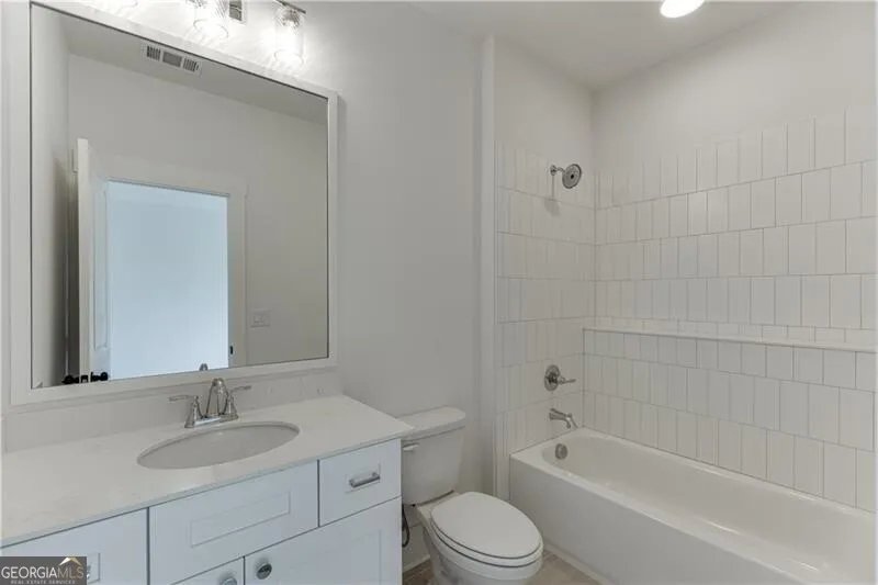128 Ivey Trace CT Pendergrass, GA 30567