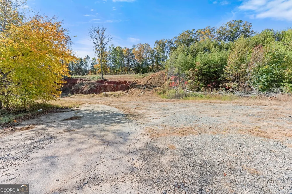 54 Totherow RD Cleveland, GA 30528