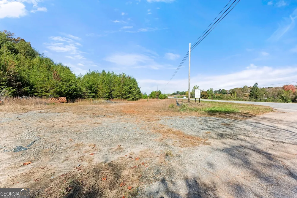 54 Totherow RD Cleveland, GA 30528