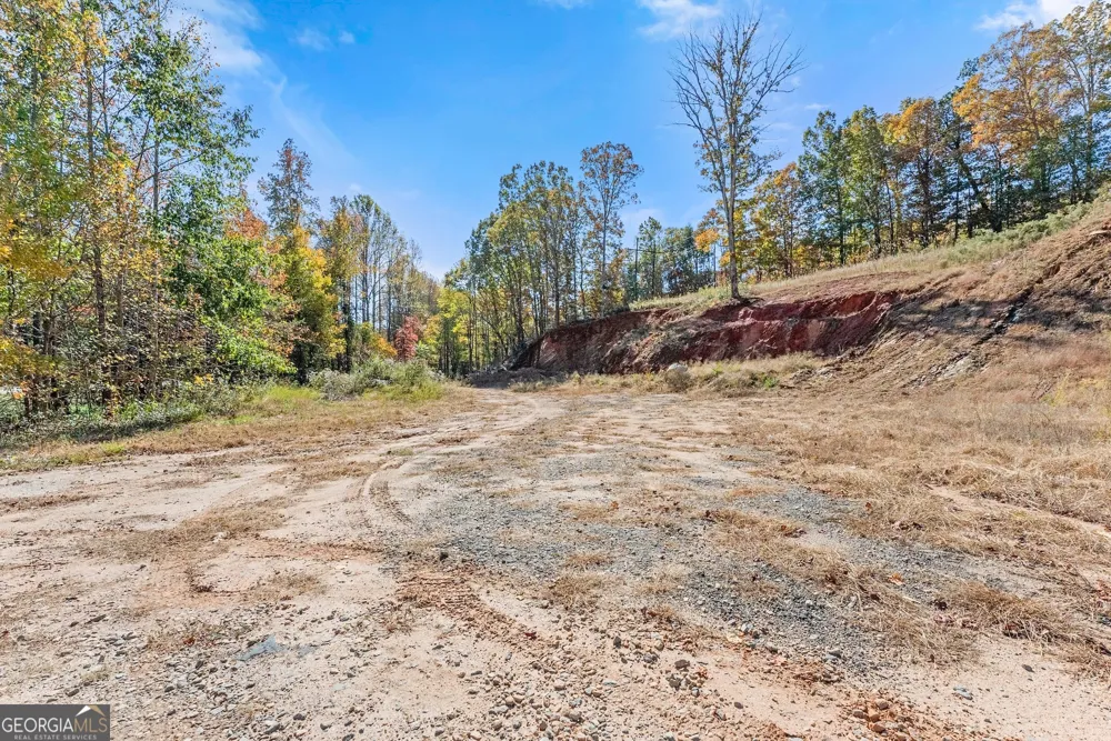 54 Totherow RD Cleveland, GA 30528