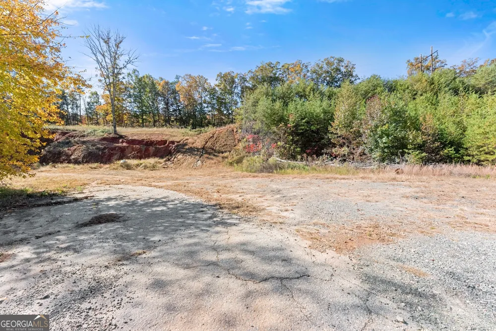 54 Totherow RD Cleveland, GA 30528