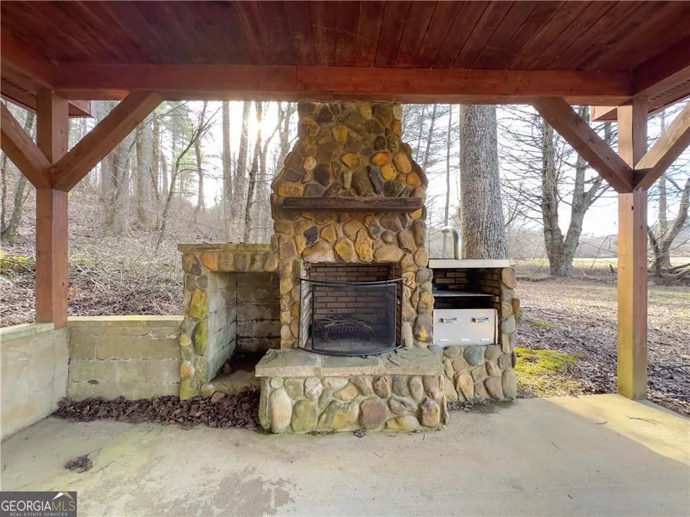 357 Mystic LN Blue Ridge, GA 30513