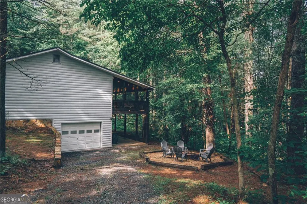 357 Mystic LN Blue Ridge, GA 30513
