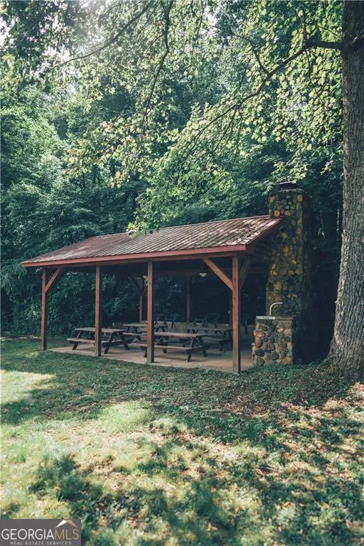 357 Mystic LN Blue Ridge, GA 30513