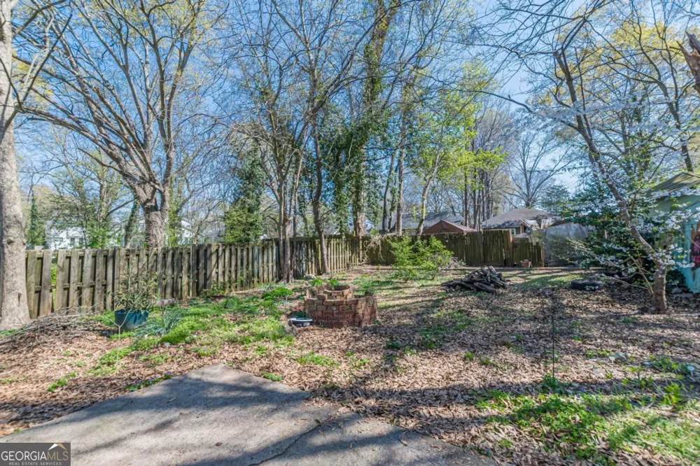 3030 Semmes ST East Point, GA 30344