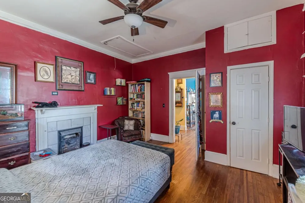 3030 Semmes ST East Point, GA 30344