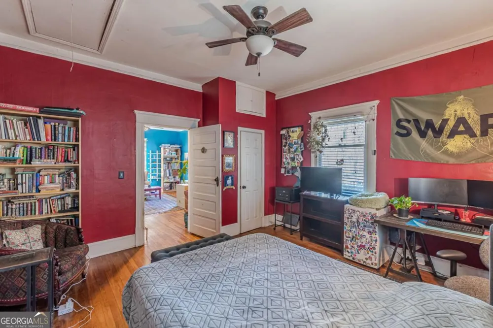 3030 Semmes ST East Point, GA 30344