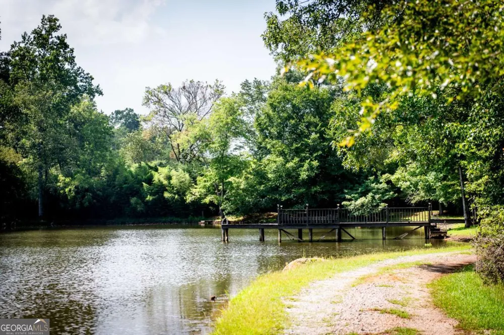 1261 Brittain Estates DR Watkinsville, GA 30677