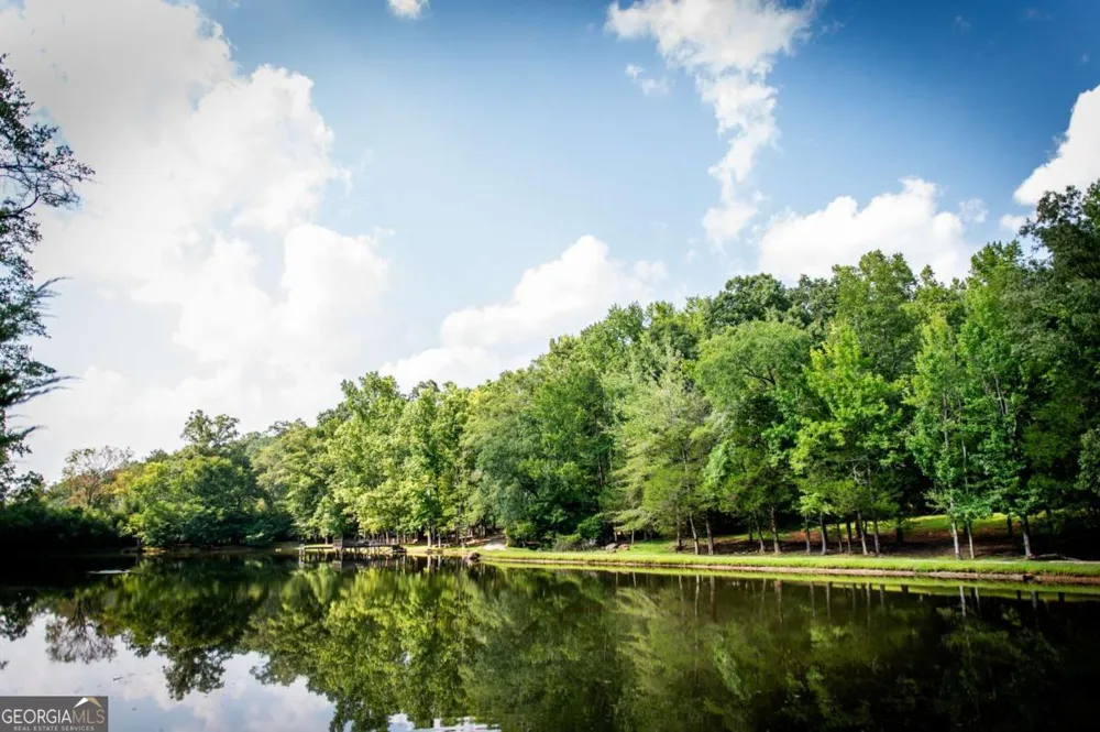 1261 Brittain Estates DR Watkinsville, GA 30677