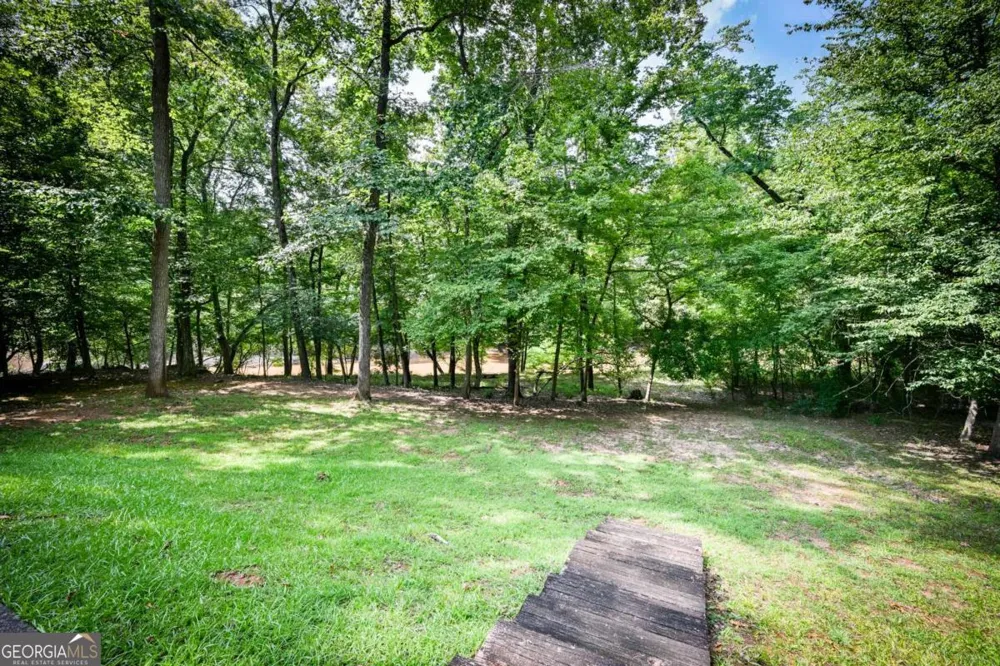 1261 Brittain Estates DR Watkinsville, GA 30677