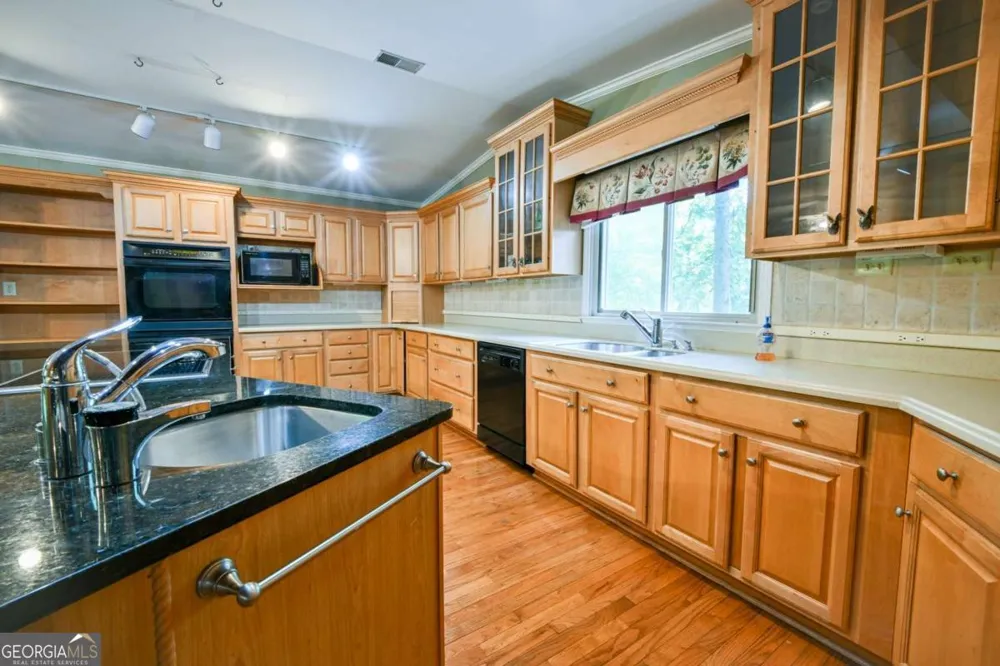 1261 Brittain Estates DR Watkinsville, GA 30677