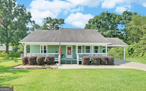 148 Brown CIR