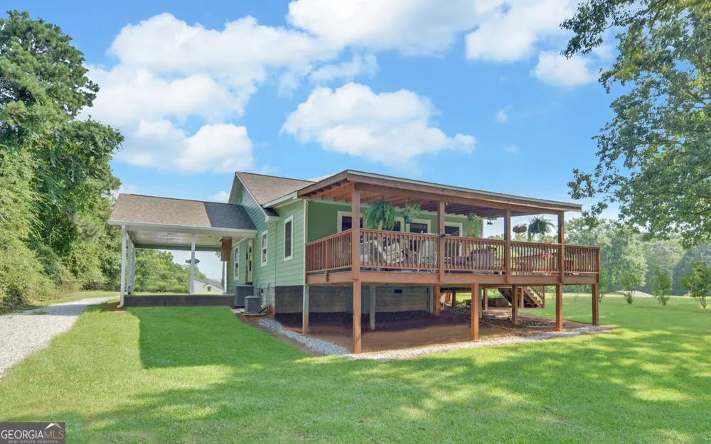 148 Brown CIR Hartwell, GA 30643