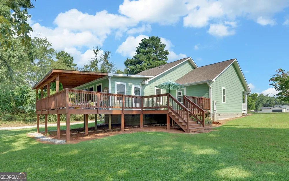 148 Brown CIR Hartwell, GA 30643