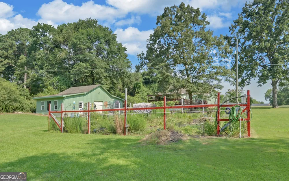 148 Brown CIR Hartwell, GA 30643